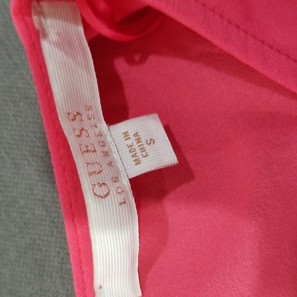 Guess Long Sleeve Cropped Top Blouse Size S Magenta - Picture 5 of 12